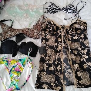 Lot of Brand New victoria secret clothes size med